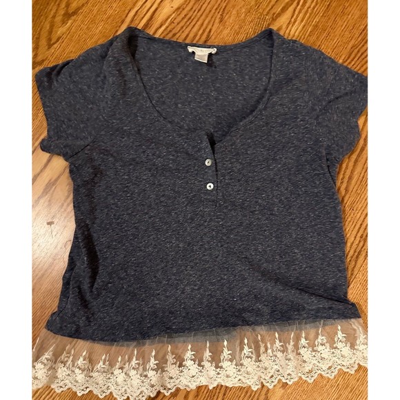 Lace bottom top - Picture 1 of 4